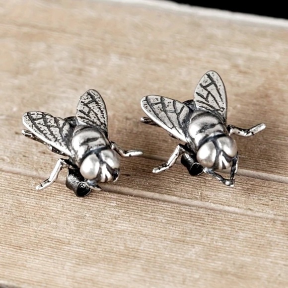 SALE Sterling Silver Fly Stud Earrings - Picture 1 of 2